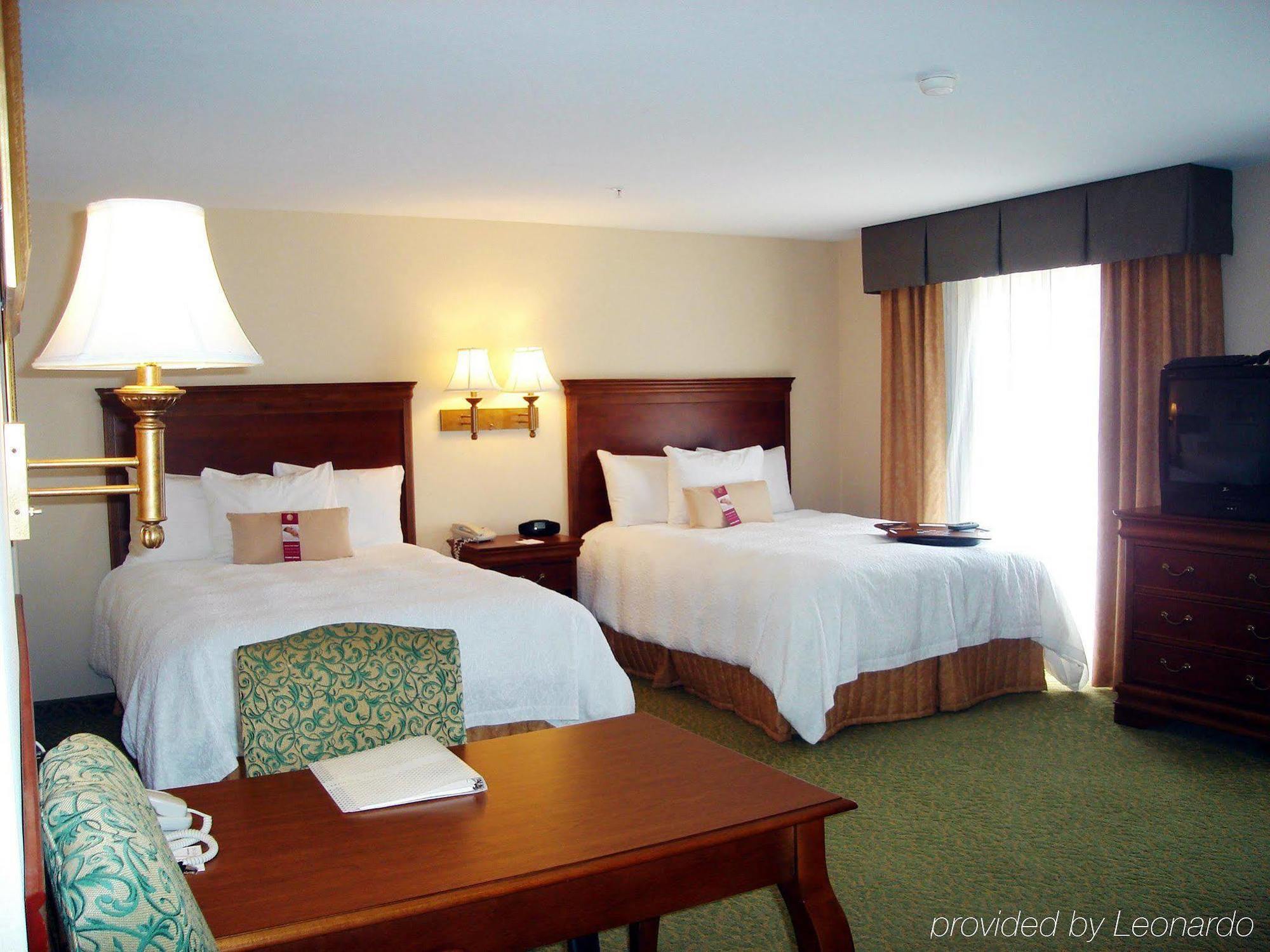Hampton Inn & Suites Розуэлл Номер фото